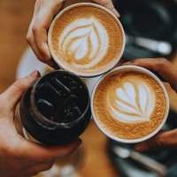 ☕ Grand café d'accueil