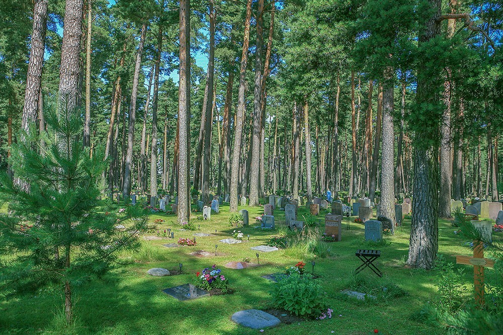 Visite du Skogskyrkogården